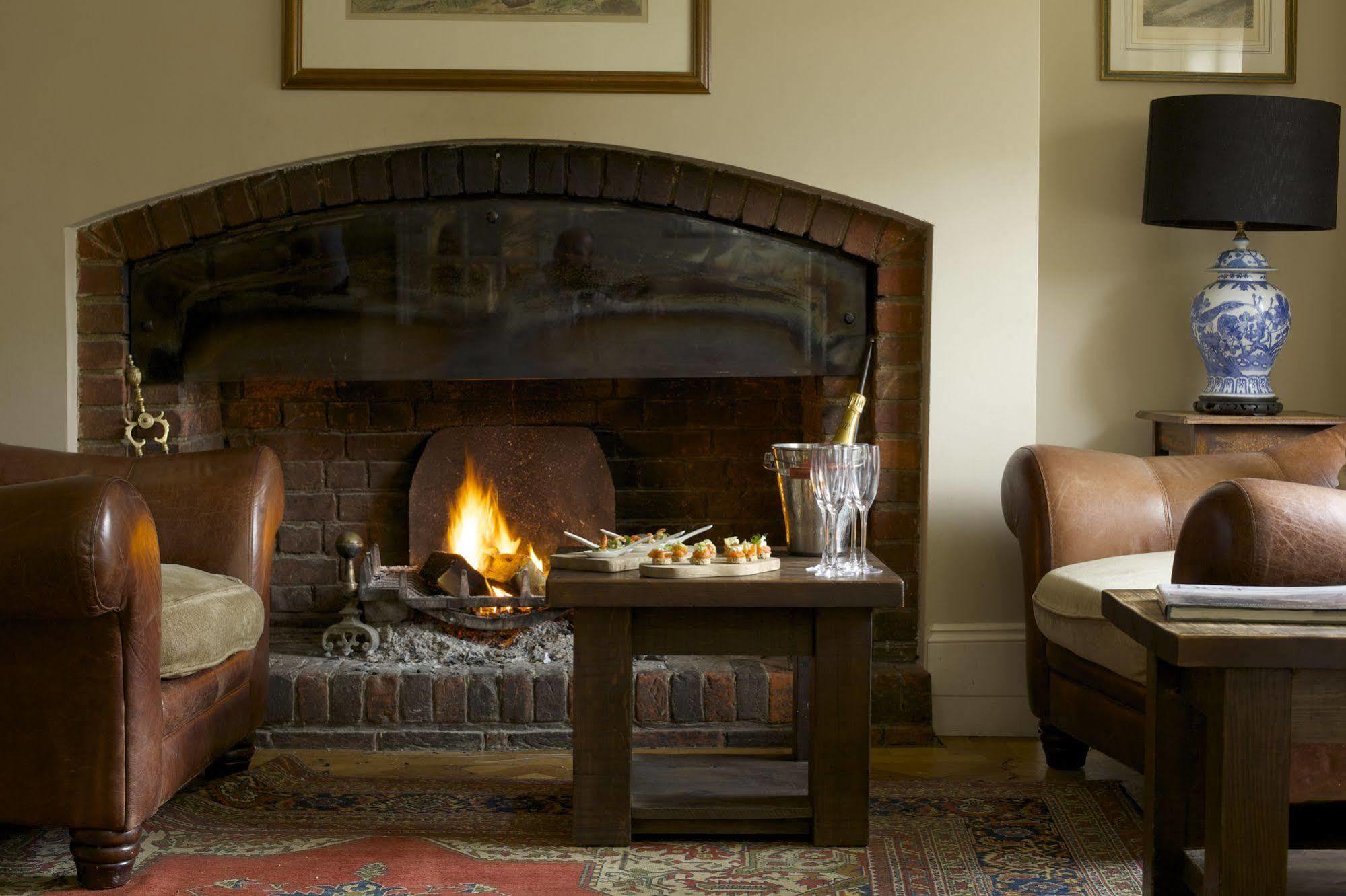 The Royal Oak, Yattendon Frilsham Exteriér fotografie
